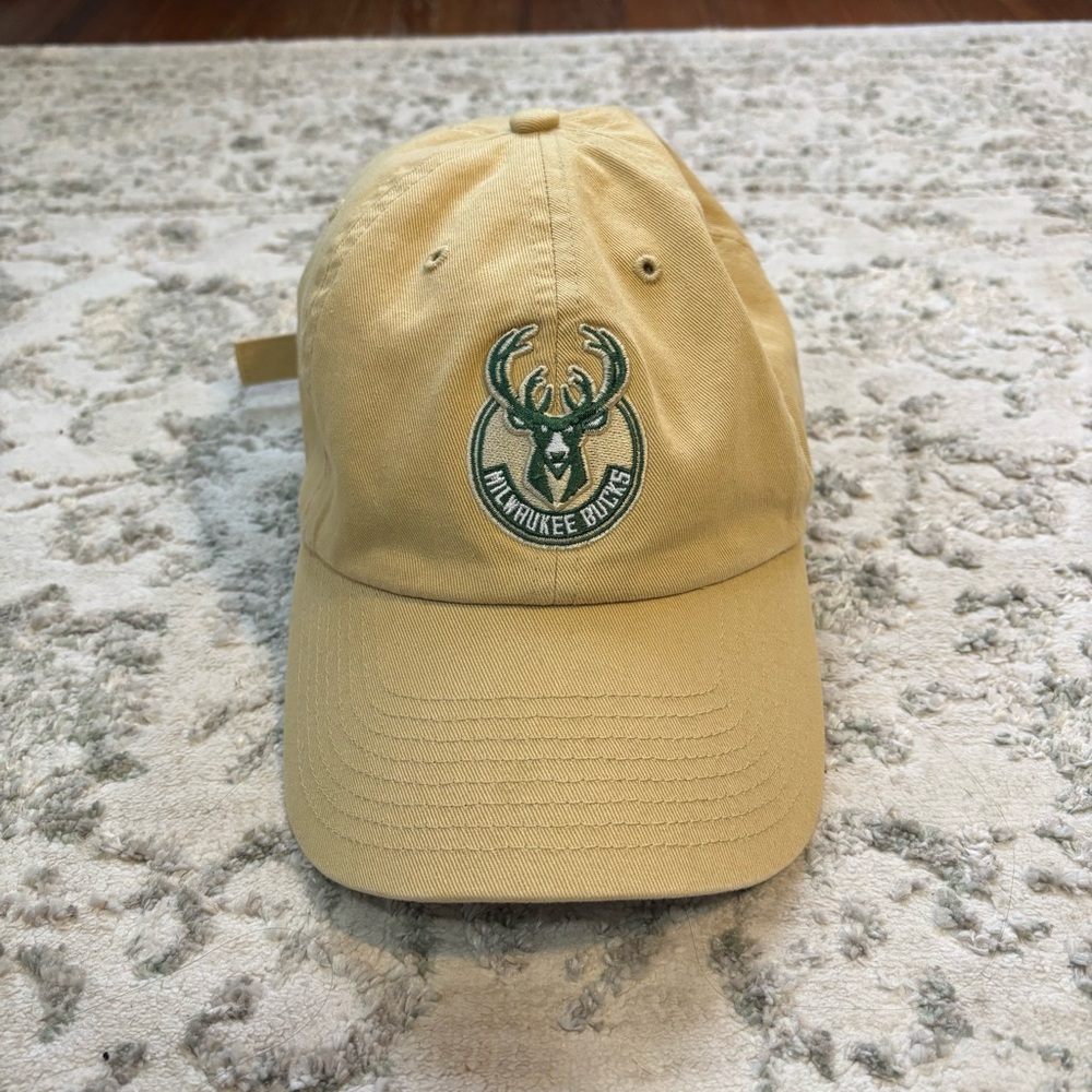 Milwaukee Bucks Tan Adjustable Cap